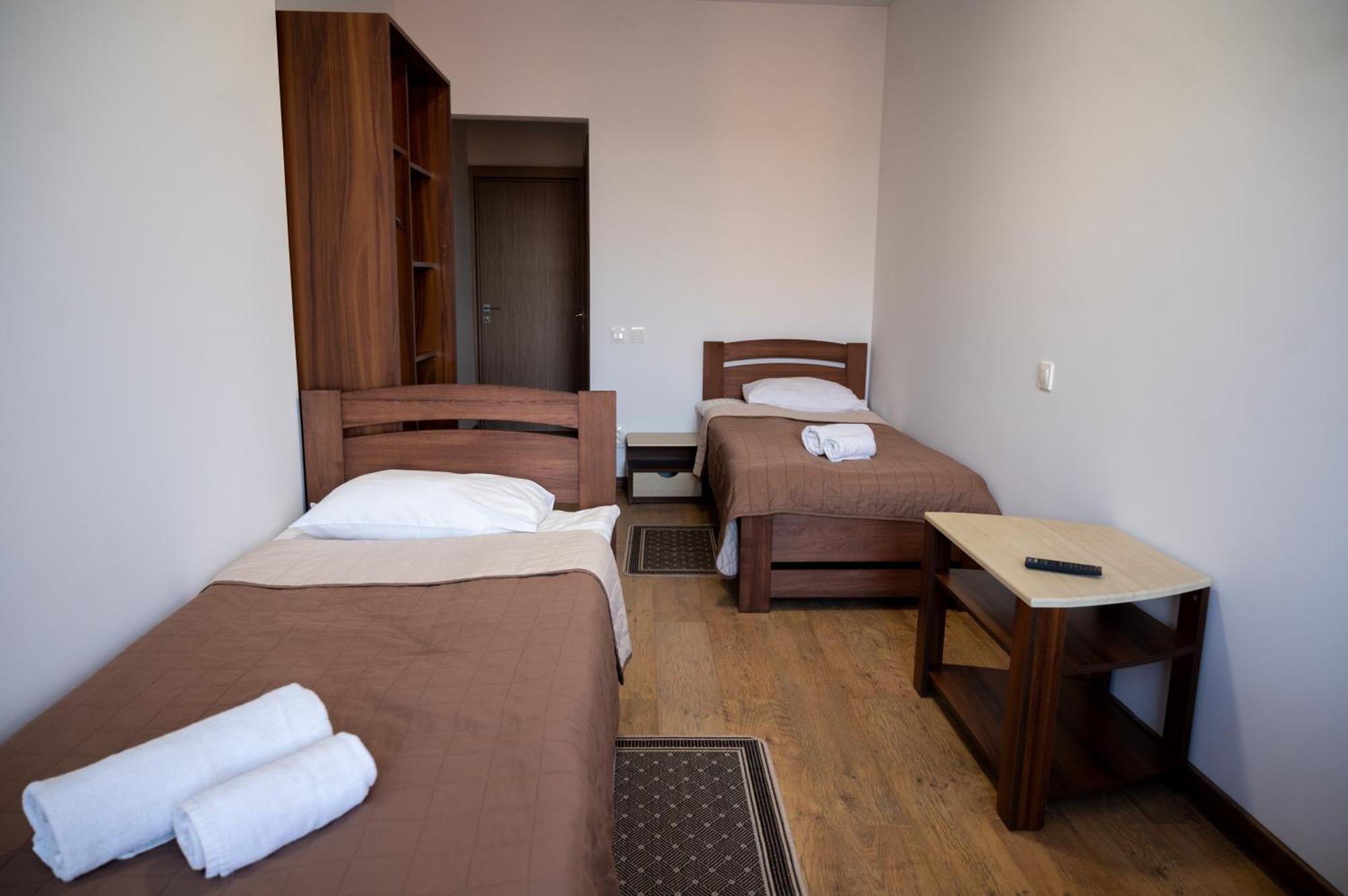 Kamyanka Hotel Mizhhirya  Ngoại thất bức ảnh