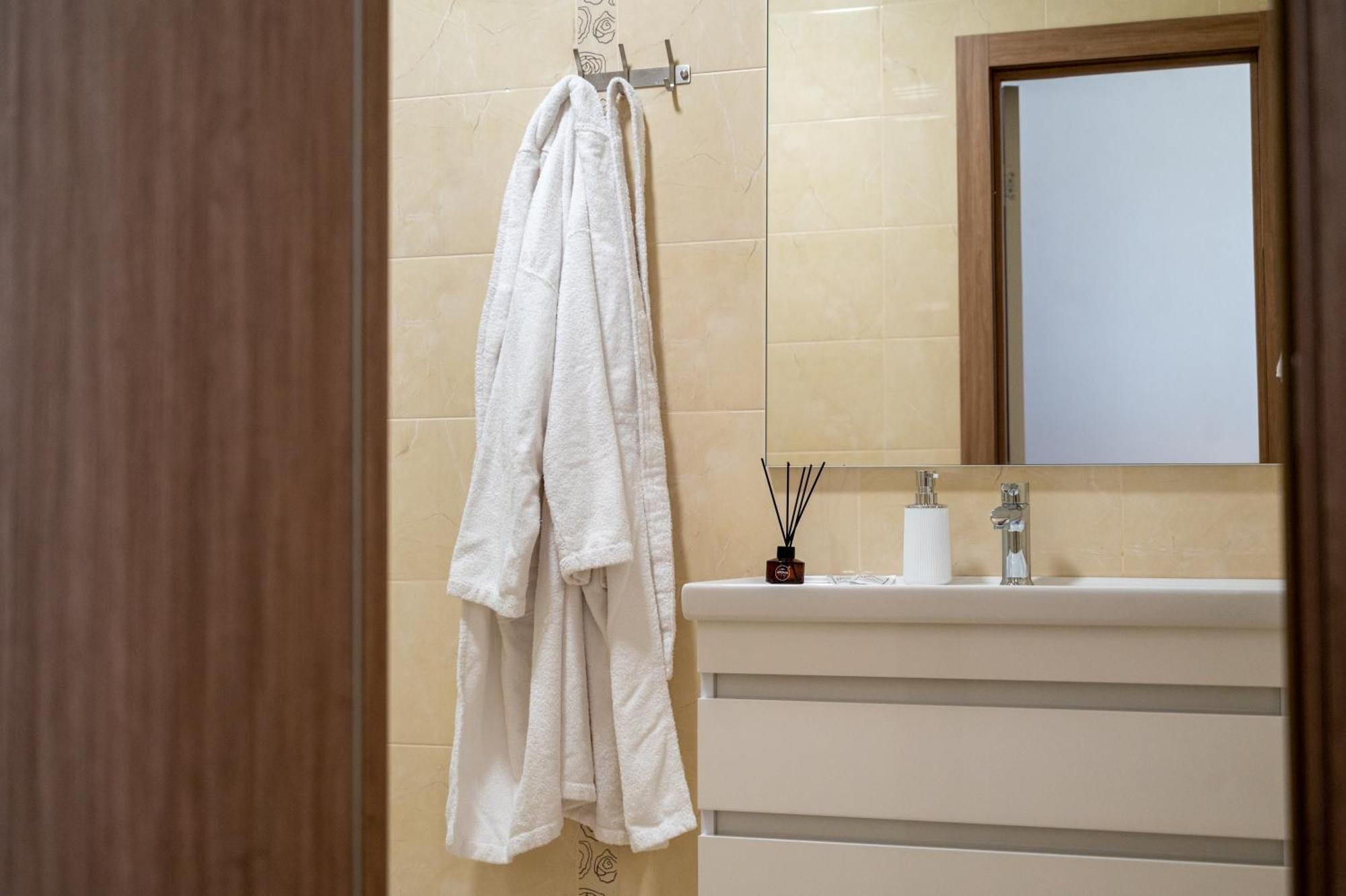 Kamyanka Hotel Mizhhirya  Ngoại thất bức ảnh